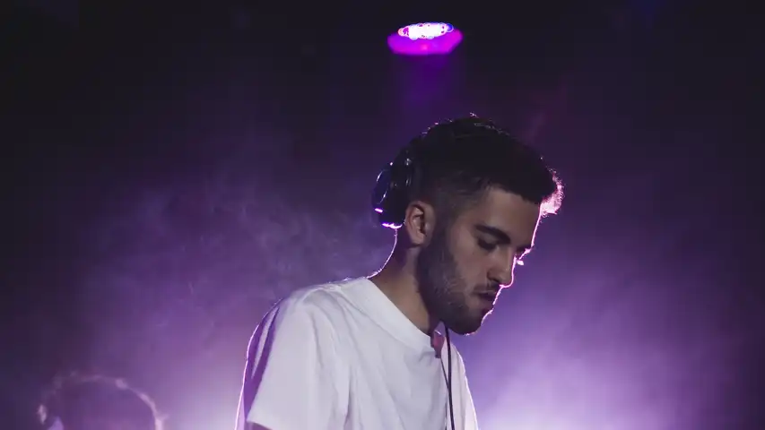 Contestant Image - Derk